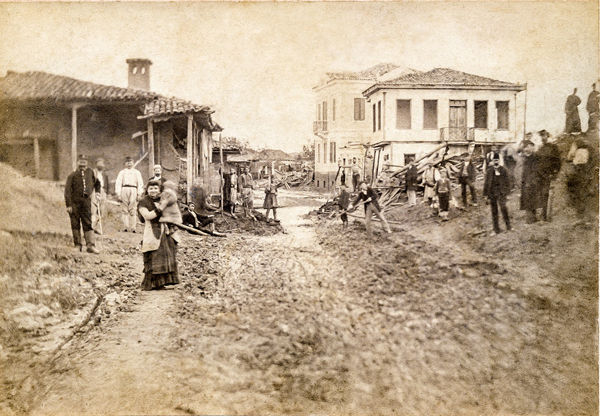 Δρόμος Λάρισας λίγες μέρες μετά την πλημμύρα του 1883